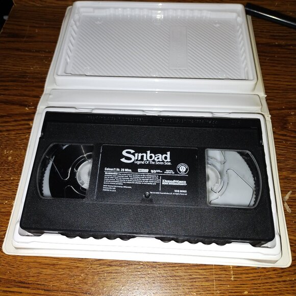 Sinbad: Legend of the Seven Seas (VHS, Dreamworks Pictures) w/ Clamshell Case - Picture 6 of 6